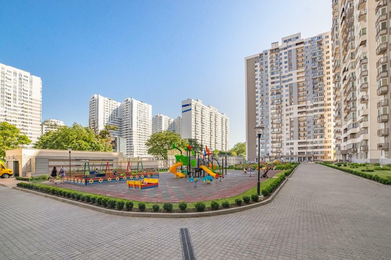 On The Black Sea Apartment Odesa