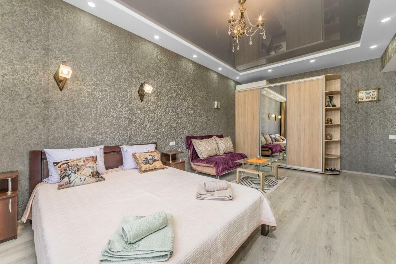 Apartment On The Black Sea