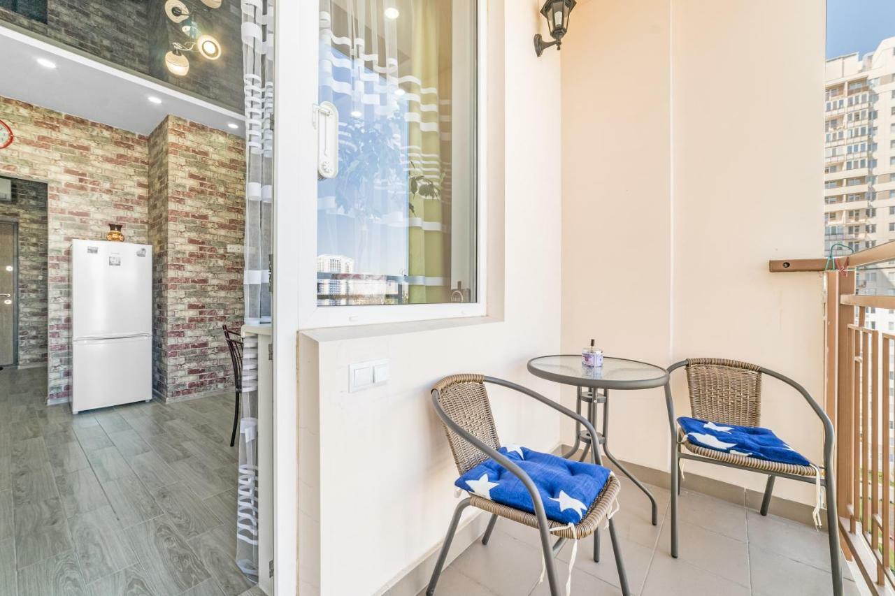 On The Black Sea Apartment Odesa